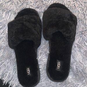 Ugg slippers